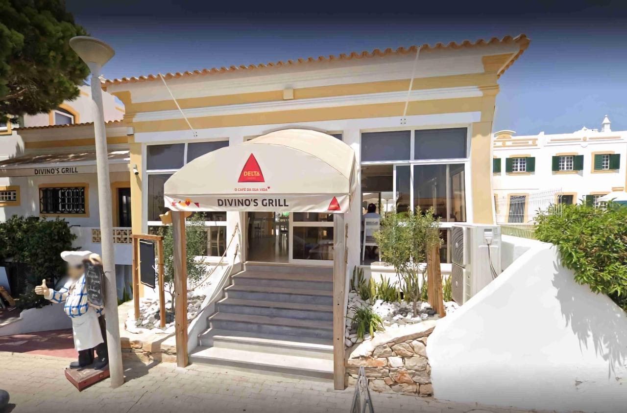 Relaxing 2 Bedroom House 5 Minutes Away From Vilamoura Marina Quarteira Exterior foto